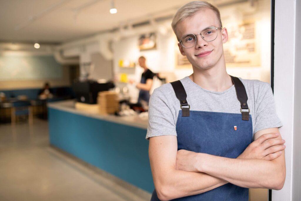 Fritidsjob over 18