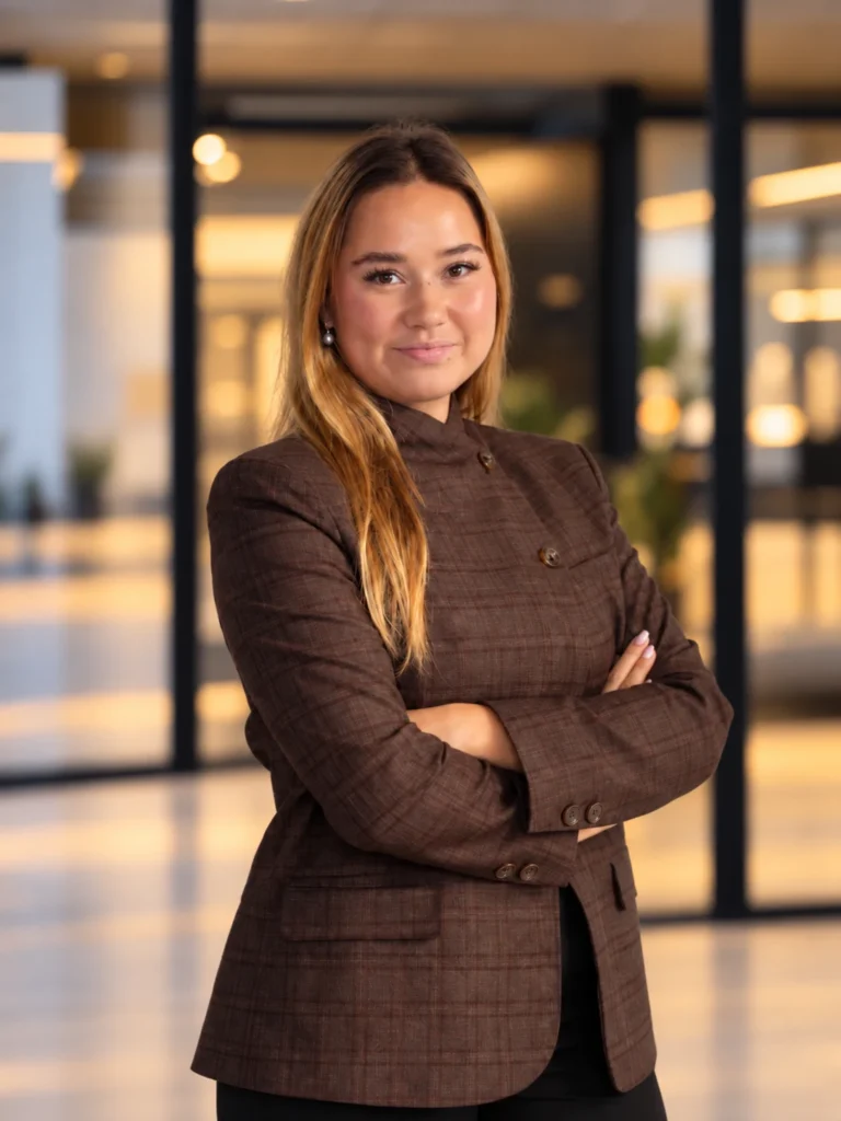 Camilla Truong, Associate hos Stadsrevisionen